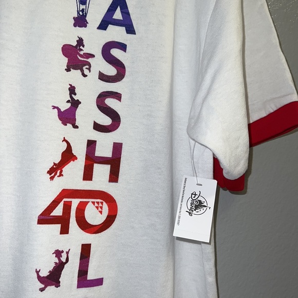 Disney UNISEX EPCOT 40 October 1, 2022 T-Shirt LIMITED EDITION - Picture 3 of 11